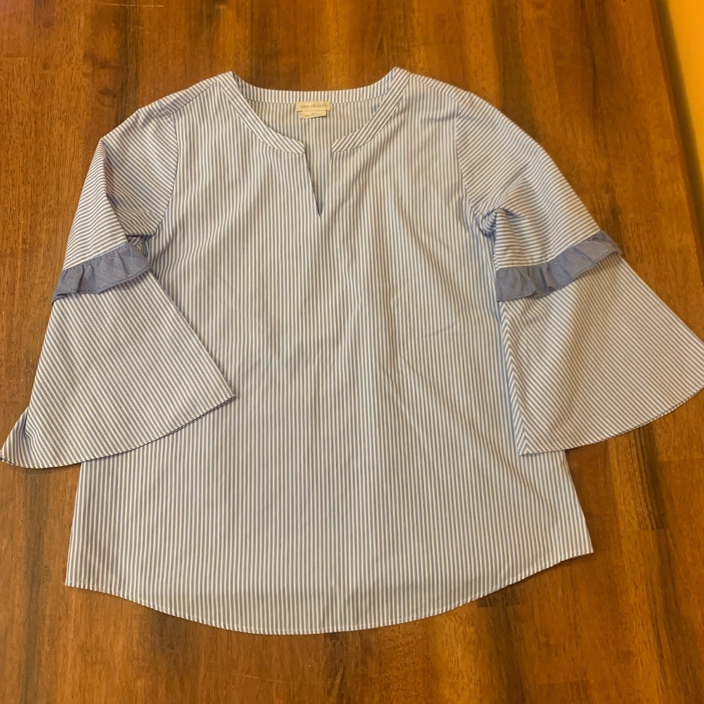 Van Heusen top Size Medium Blue White Stripe Bell Sleeves V cut neck Bohemian